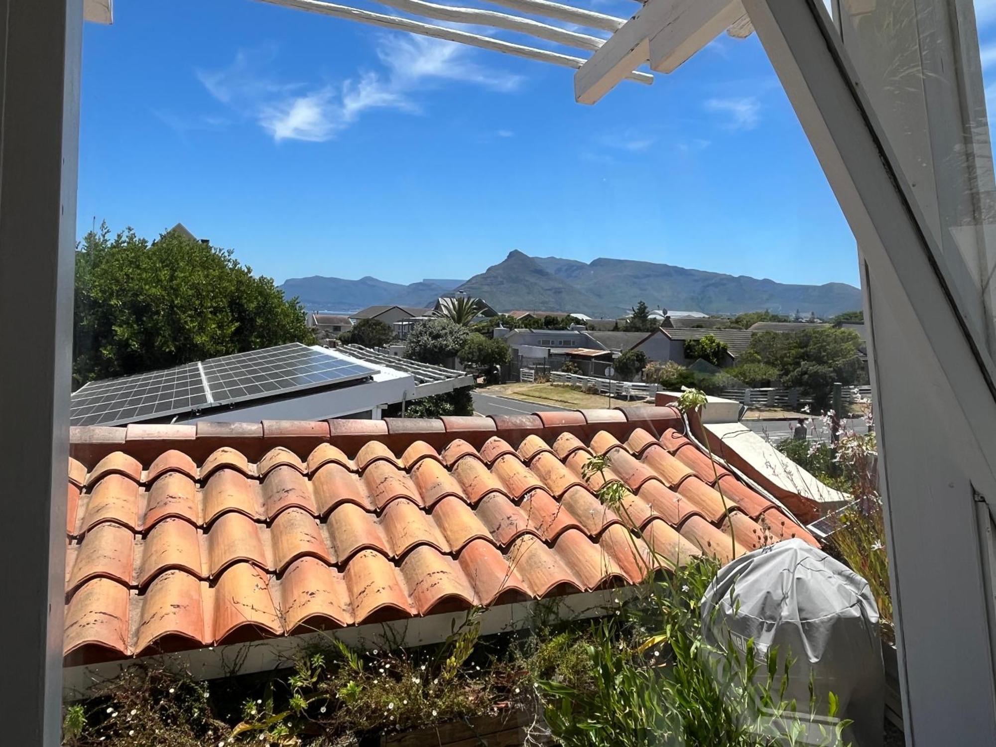 Storyhouse In Kommetjie Exterior foto